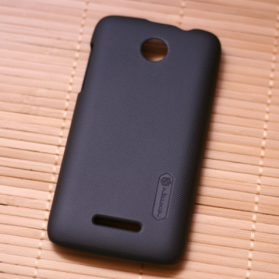 Пластиковая накладка Nillkin Matte для Lenovo A390 + защитная пленка — eCase